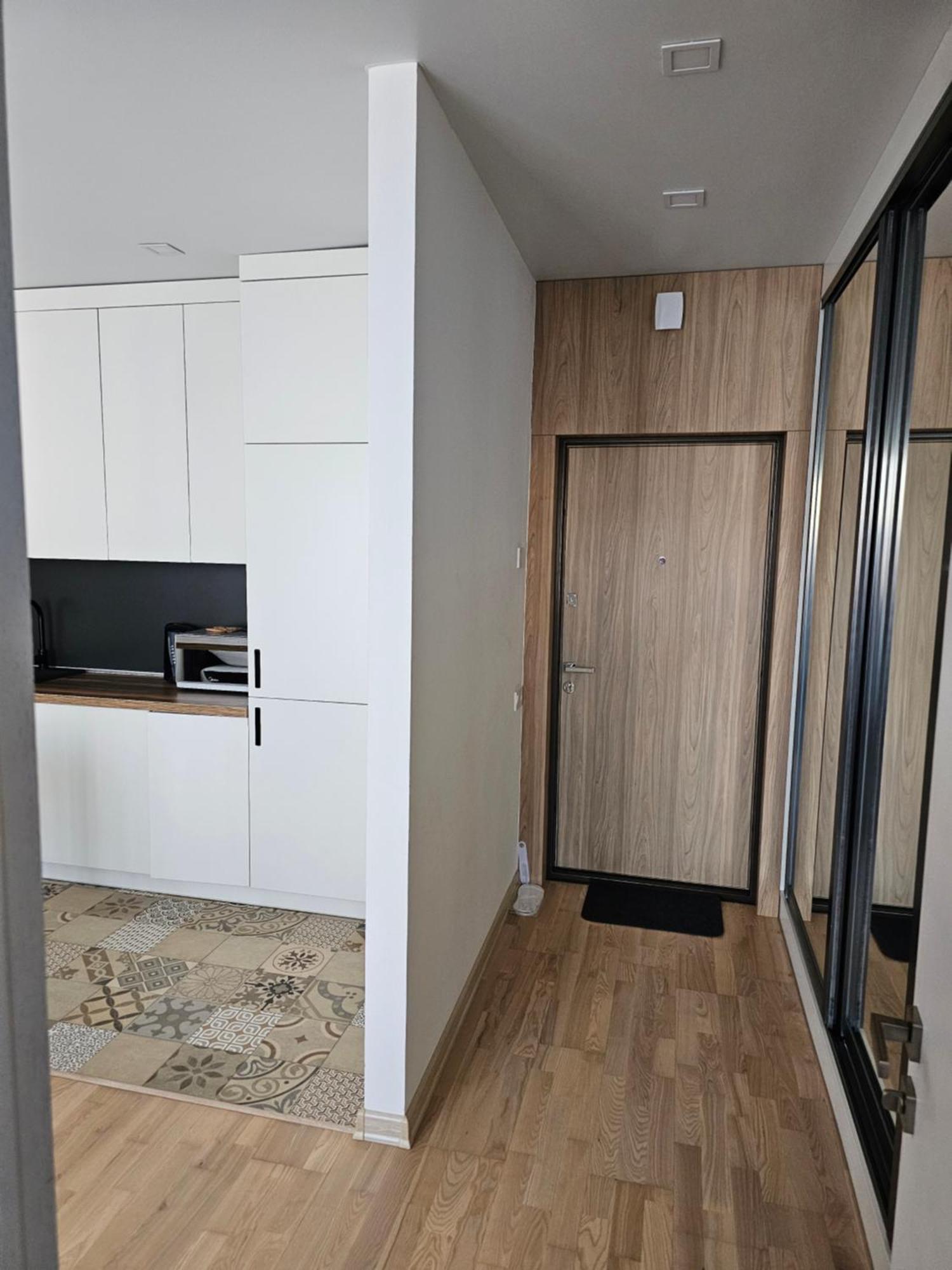 Nyvky Like Home - Studio - Apt 35 キエフ エクステリア 写真